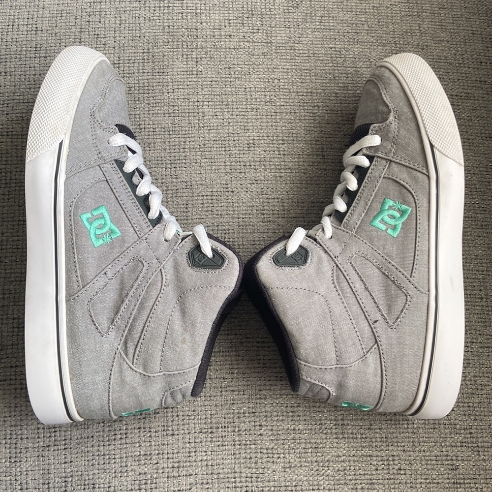 DC youth fabric hightop skate sneaker size 5 Spartan High TX SE - Picture 5 of 8